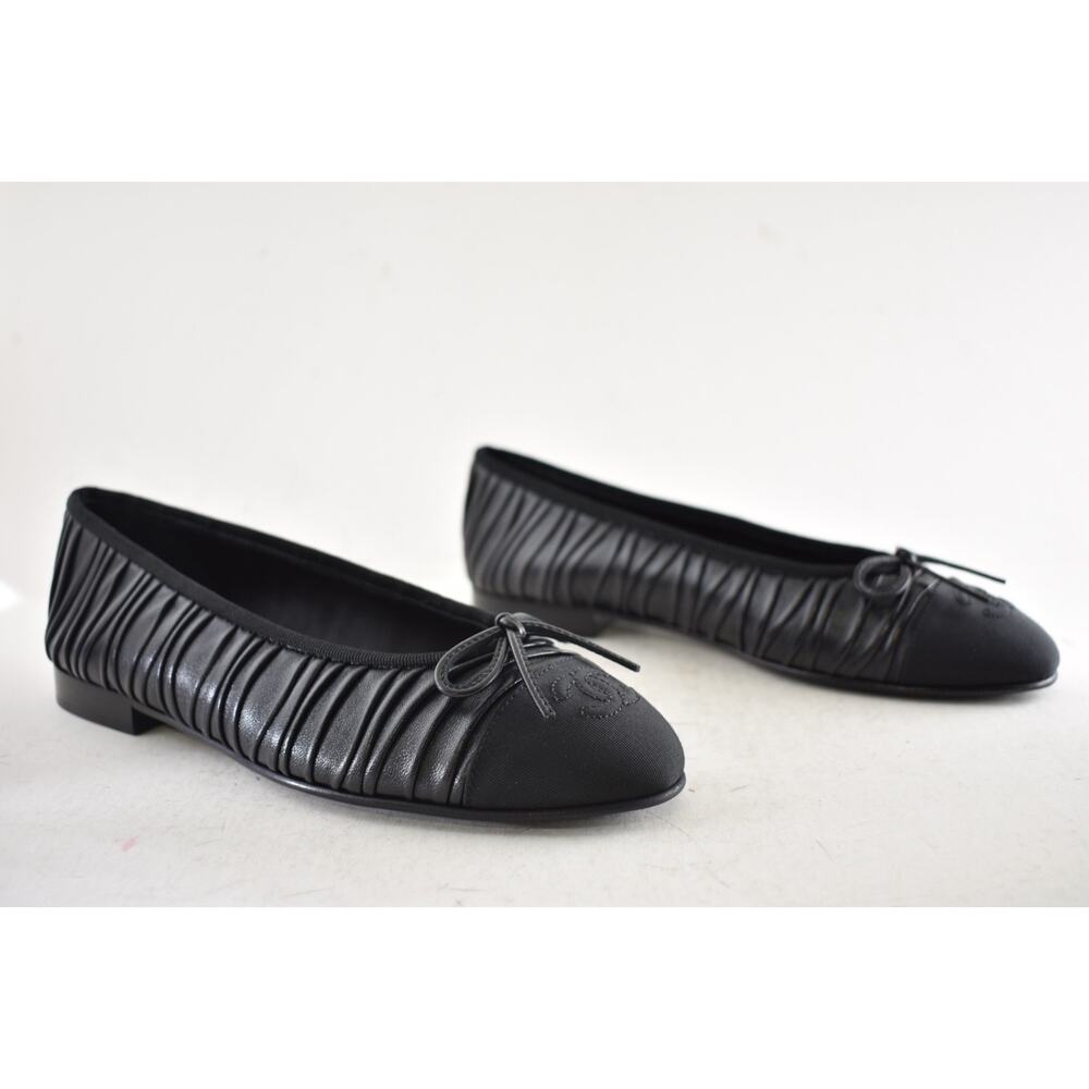 Chanel 26A Black Pleated Lambskin Leather CC Logo Bow Ballet Ballerina Flat 41.5 - Picture 4 of 16